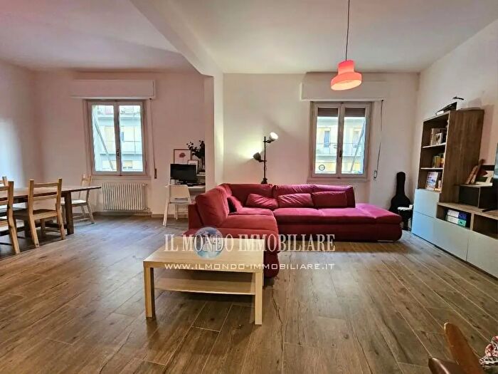 Appartamento con 5 locali in vendita in Alberti, Firenze