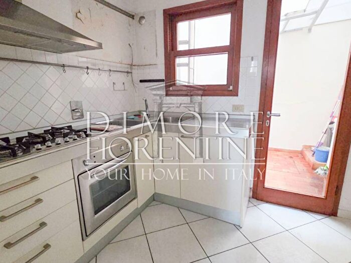 Appartamento quadrilocale in affitto in Via SantOnofrio, San Frediano, Firenze