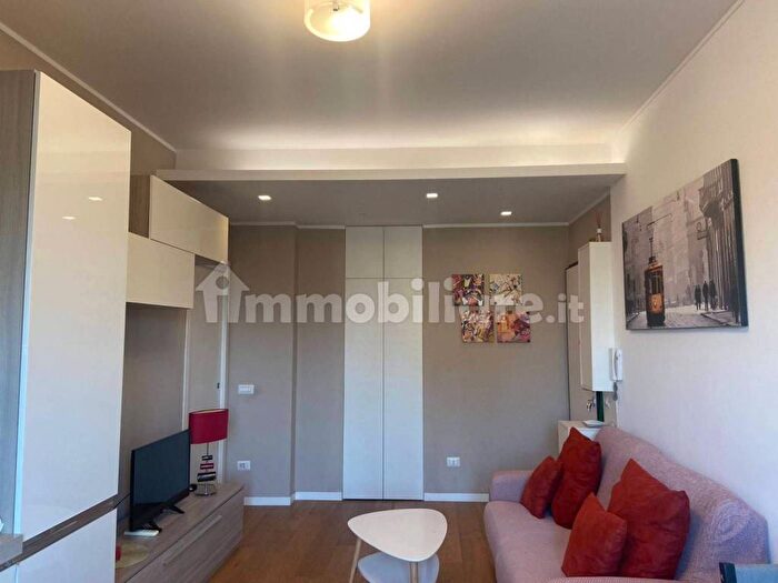 Appartamento bilocale in affitto in Via Ronchi, Udine, Milano