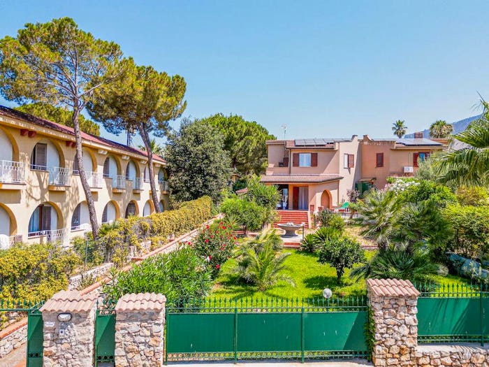 Casa con 5 locali in affitto in Contrada Paterna, Terrasini