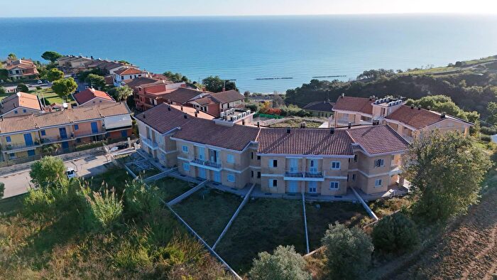 Appartamento trilocale in vendita in Via San Gregorio Magno Snc, Cupra Marittima