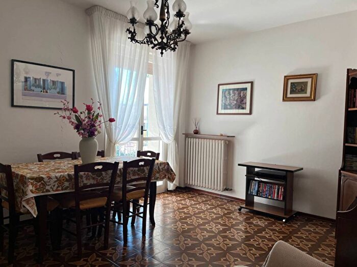 Appartamento quadrilocale in affitto in Viale Castrocaro, Parco, Riccione