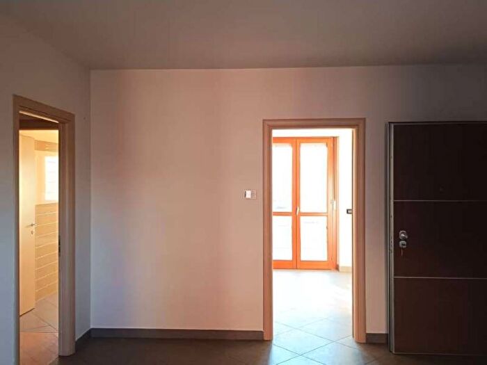 Appartamento quadrilocale in affitto in corso GIULIO CESARE, Aurora, Torino
