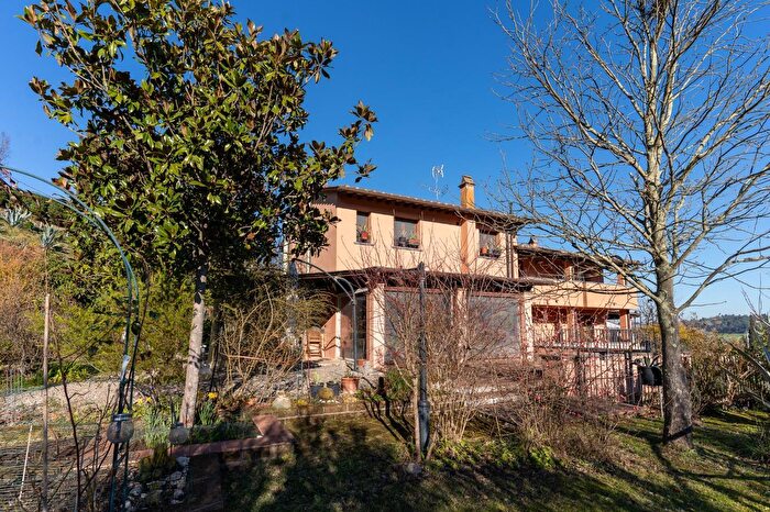 Casa con 5 locali in vendita in Alagio, San Miniato