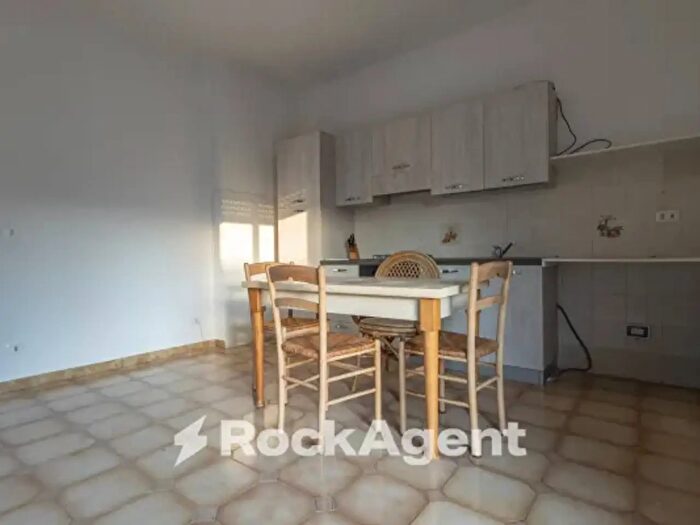 Appartamento con 5 locali in vendita in Via Pietro Nenni, Davoli