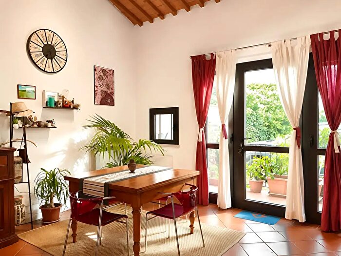Casa con 5 locali in vendita in San Miniato