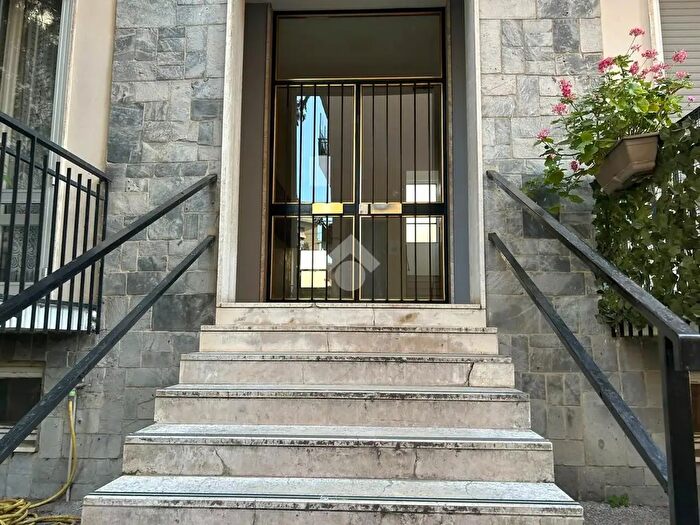 Appartamento bilocale in vendita in Via Eugenio Ravà, Parma