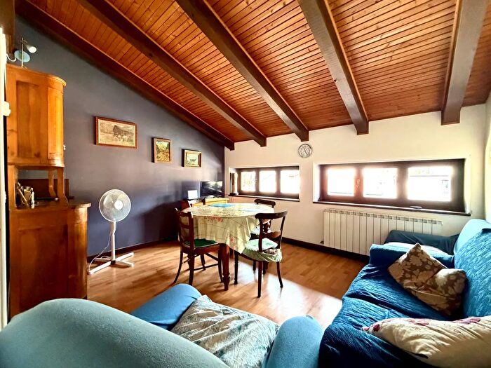 Appartamento con 5 locali in vendita in Crodo