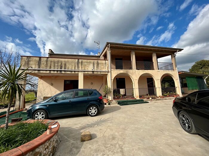 Casa con 6 locali in vendita in Partinico Via Parrini, Partinico