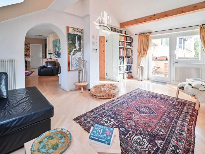 Appartamento con 5 locali in vendita in Vergilstraße, Merano