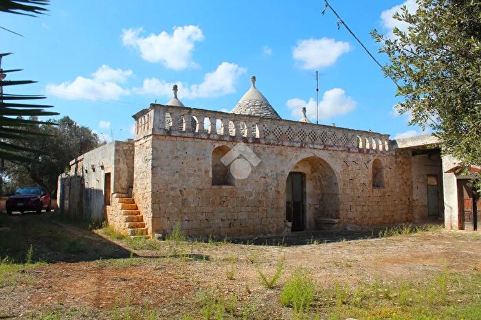 Casa quadrilocale in vendita in Contrada Matteopati, Carovigno