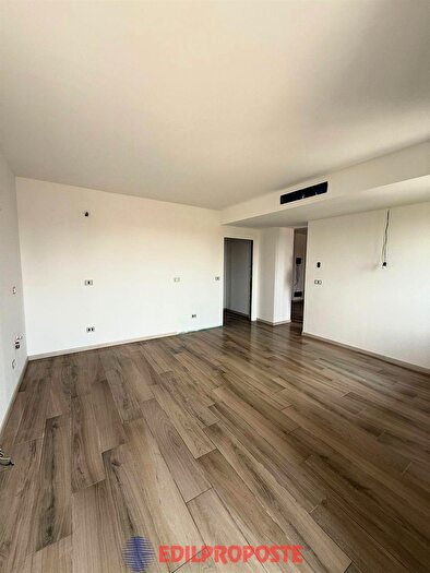 Appartamento in vendita in Piazza Undici Febbraio, Bregnano