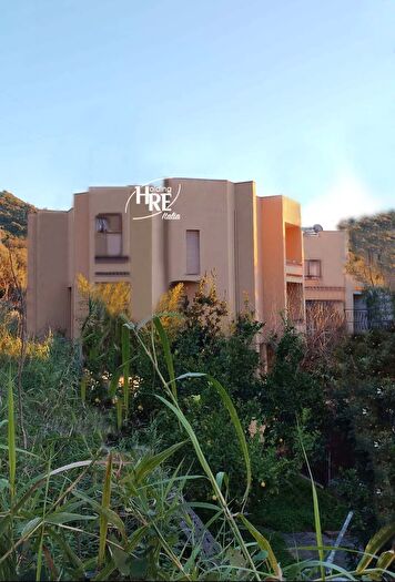 Casa in vendita in Viale Aldo Moro Guardia Piemontese, Guardia Piemontese