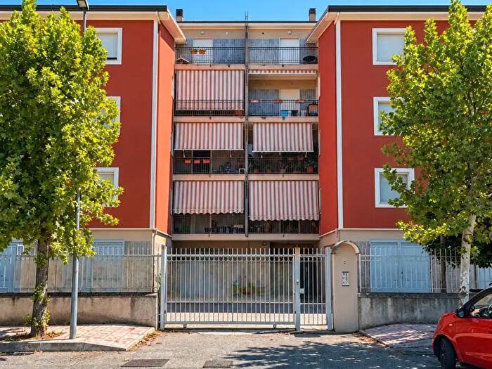 Appartamento quadrilocale in vendita in Via Fontanella, CoriglianoRossano