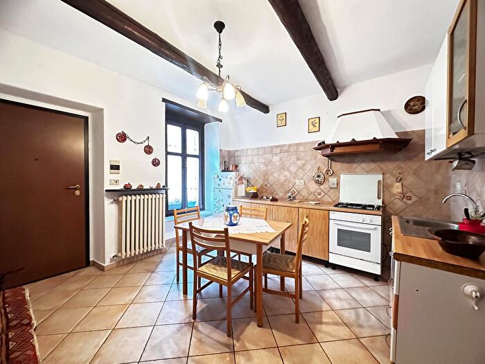 Appartamento trilocale in vendita in Via Bertone, San Maurizio Canavese