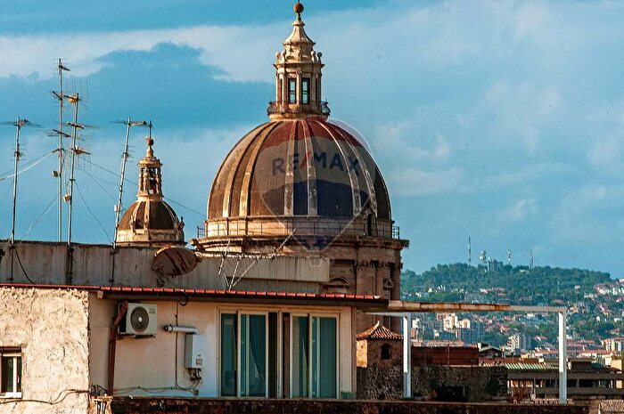 Appartamento bilocale in vendita in Via Fornaciai, Catania