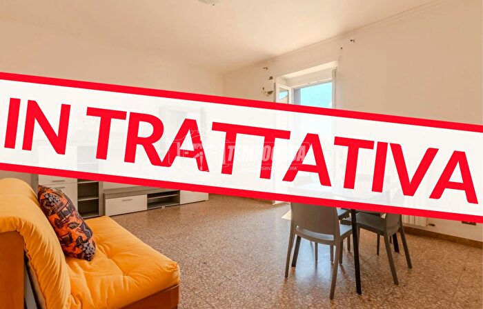 Appartamento trilocale in vendita in Via Luca Ceccotti, Viterbo
