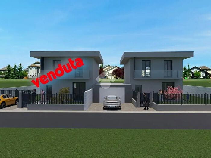 Case in Vendita e in Affitto - 3