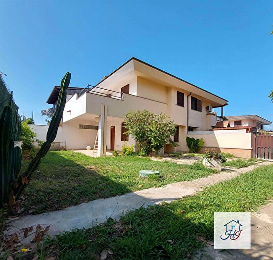 Casa trilocale in vendita in Anzio