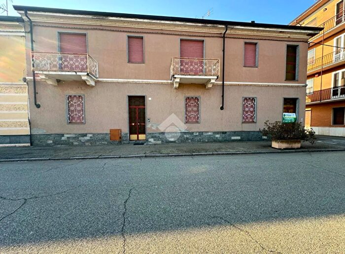 Casa con 5 locali in vendita in Via Galileo Ferraris, San Germano Vercellese