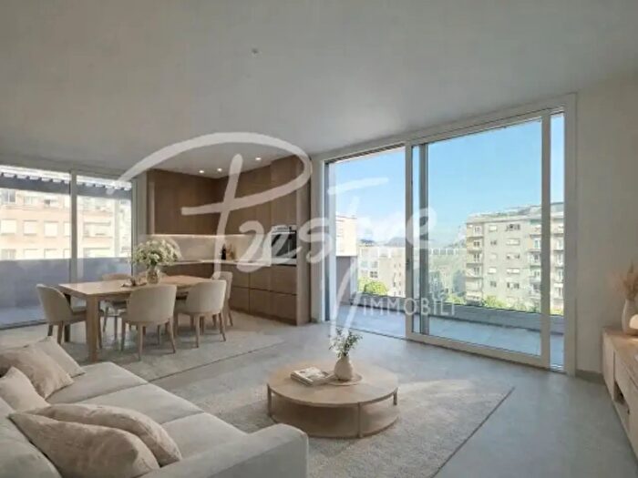 Appartamento quadrilocale in vendita in Via Vittorio Veneto, La Spezia