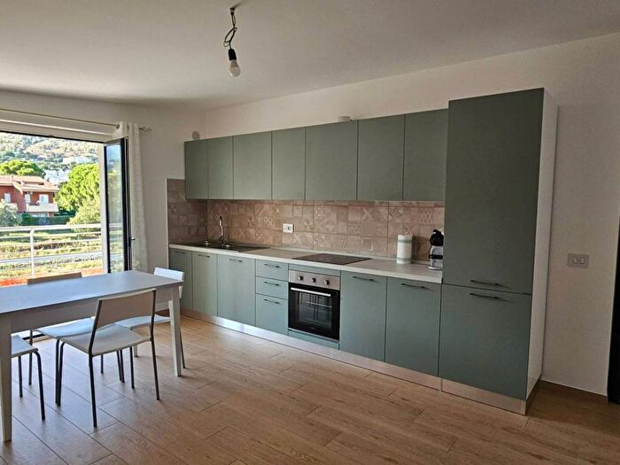 Casa trilocale in affitto in Contrada Calalunga, Calalunga Pietragrande, Montauro