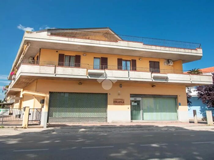 Appartamento quadrilocale in vendita in Via Roma, Martinsicuro