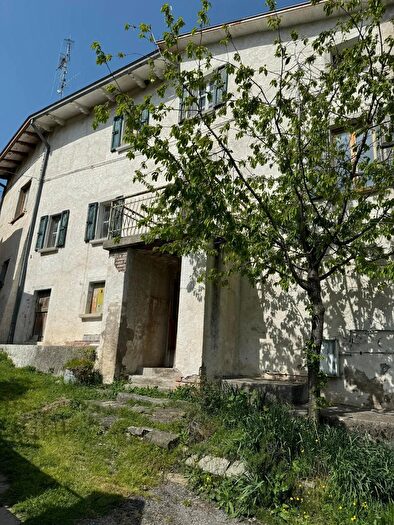 Casa in vendita in Località Il Monte, Varano De Melegari