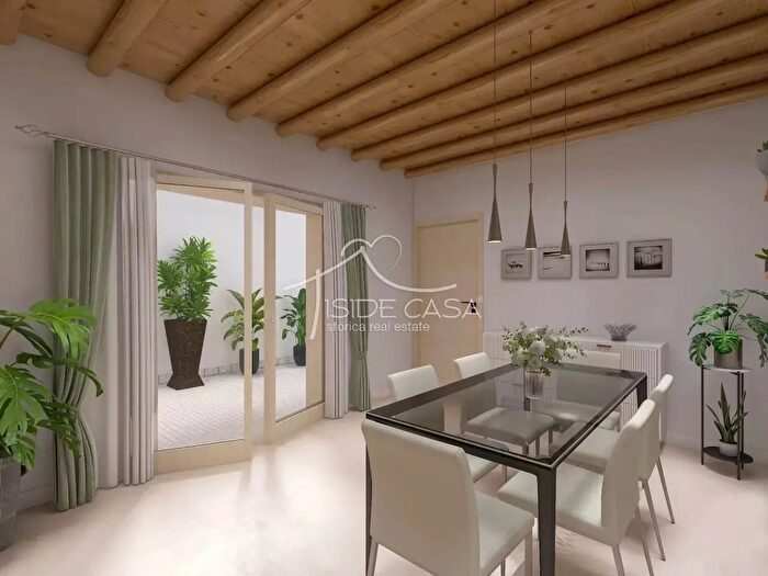 Casa con 5 locali in vendita in Mantova