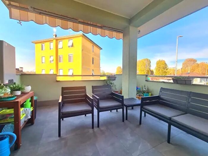 Appartamento trilocale in vendita in Via G Bernini, Parabiago