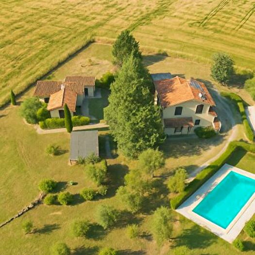 Casa con 6 locali in vendita in Via Cavallini, Manciano