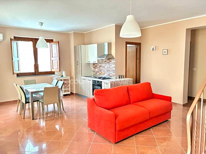Appartamento quadrilocale in affitto in Via Algerazzi, Caselle, Milo