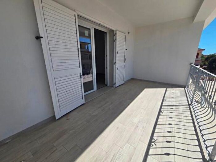 Appartamento trilocale in vendita in Via Nora, Siniscola