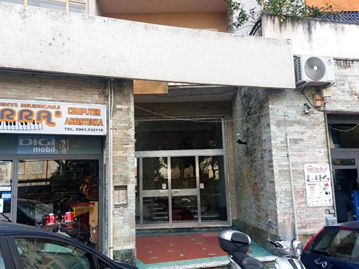 Appartamento in affitto in Via Alcide De Gasperi, San Leonardo, Catanzaro