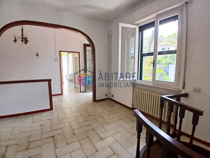 Casa quadrilocale in vendita in Livorno