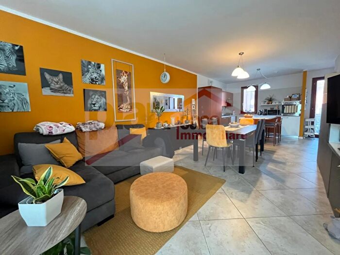 Appartamento in vendita in Montelabbate