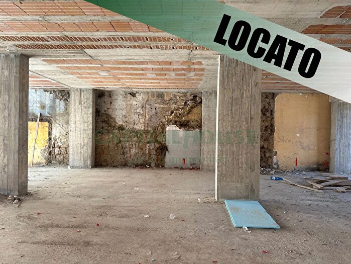 Appartamento trilocale in affitto in Afragola