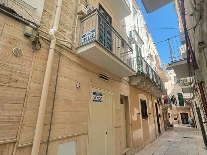 Casa trilocale in vendita in Mola Di Bari