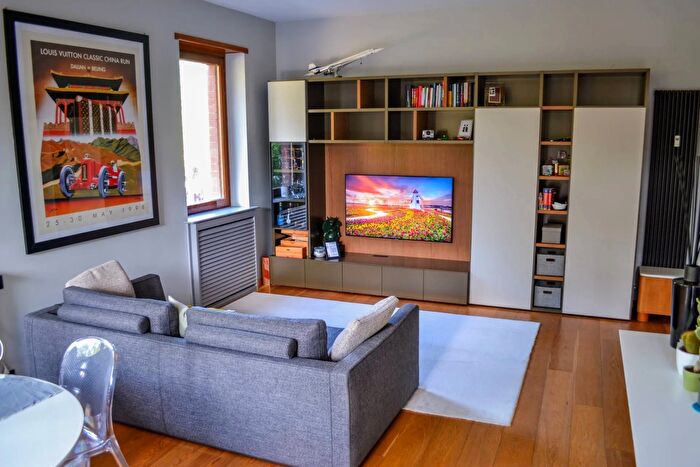 Appartamento trilocale in vendita in Strada del Mainero, Torino