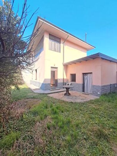 Casa quadrilocale in vendita in Via Croci, San Giorgio Su Legnano
