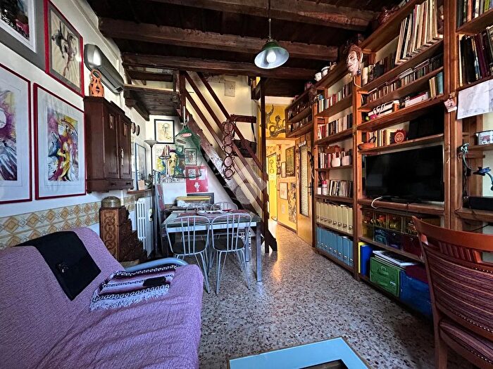 Appartamento bilocale in vendita in Via del Marzale, Crema