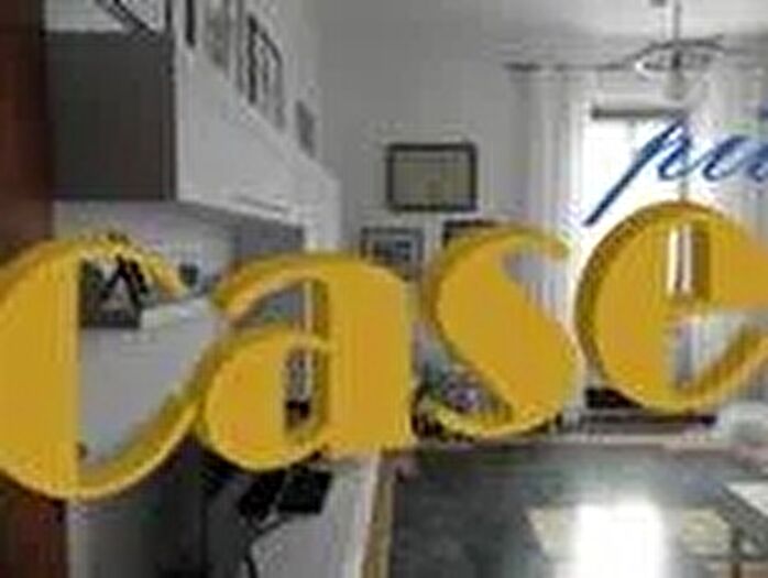 Appartamento con 6 locali in vendita in Seravezza