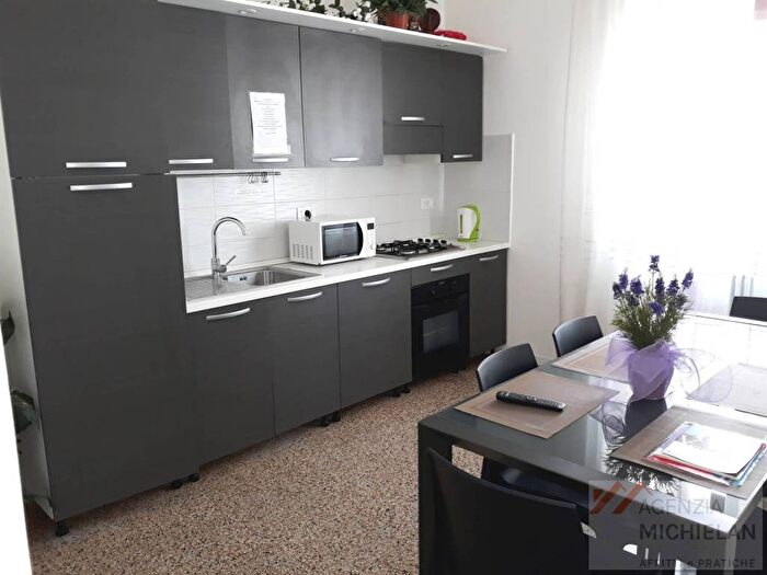 Appartamento con 5 locali in affitto in Via Spalti, Mestre, Venezia