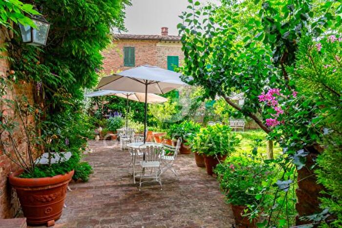 Appartamento con 6 locali in vendita in Vocabolo Ripavecchia, Citta Della Pieve