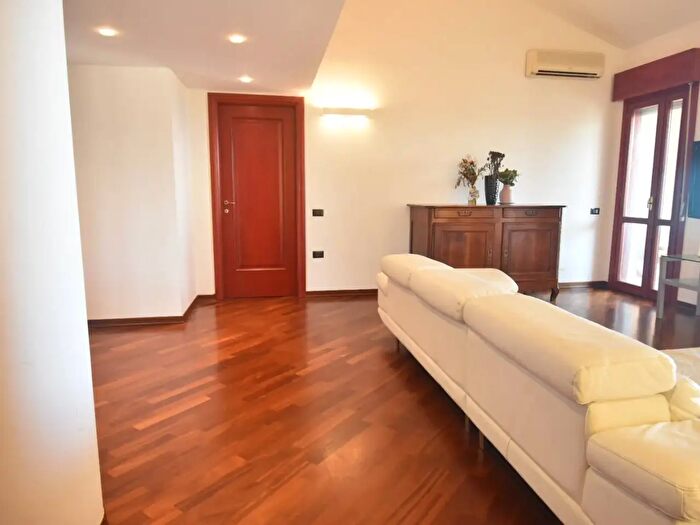 Appartamento quadrilocale in vendita in Quartu SantElena