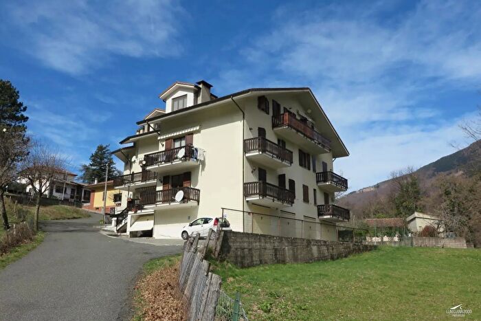 Appartamento quadrilocale in vendita in Comano