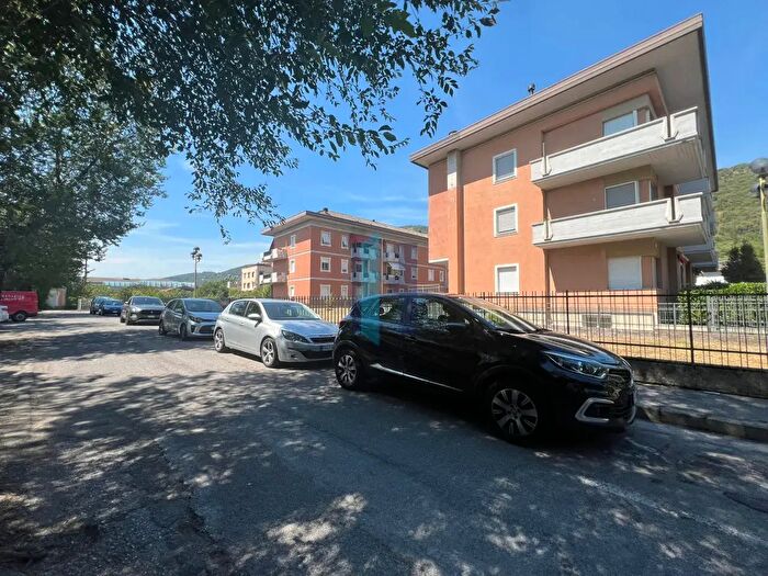 Appartamento trilocale in vendita in Via Angelo Ferretti Torricelli, Brescia