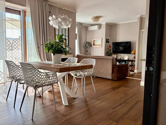 Appartamento quadrilocale in vendita in Firenze