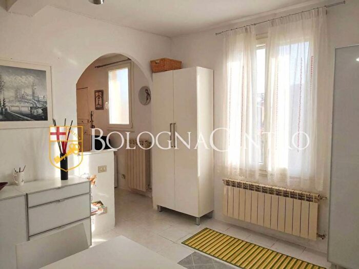 Appartamento bilocale in affitto in Via Mirasole, Castiglione Tribunale, Bologna