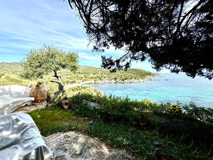 Appartamento trilocale in vendita in Villasimius